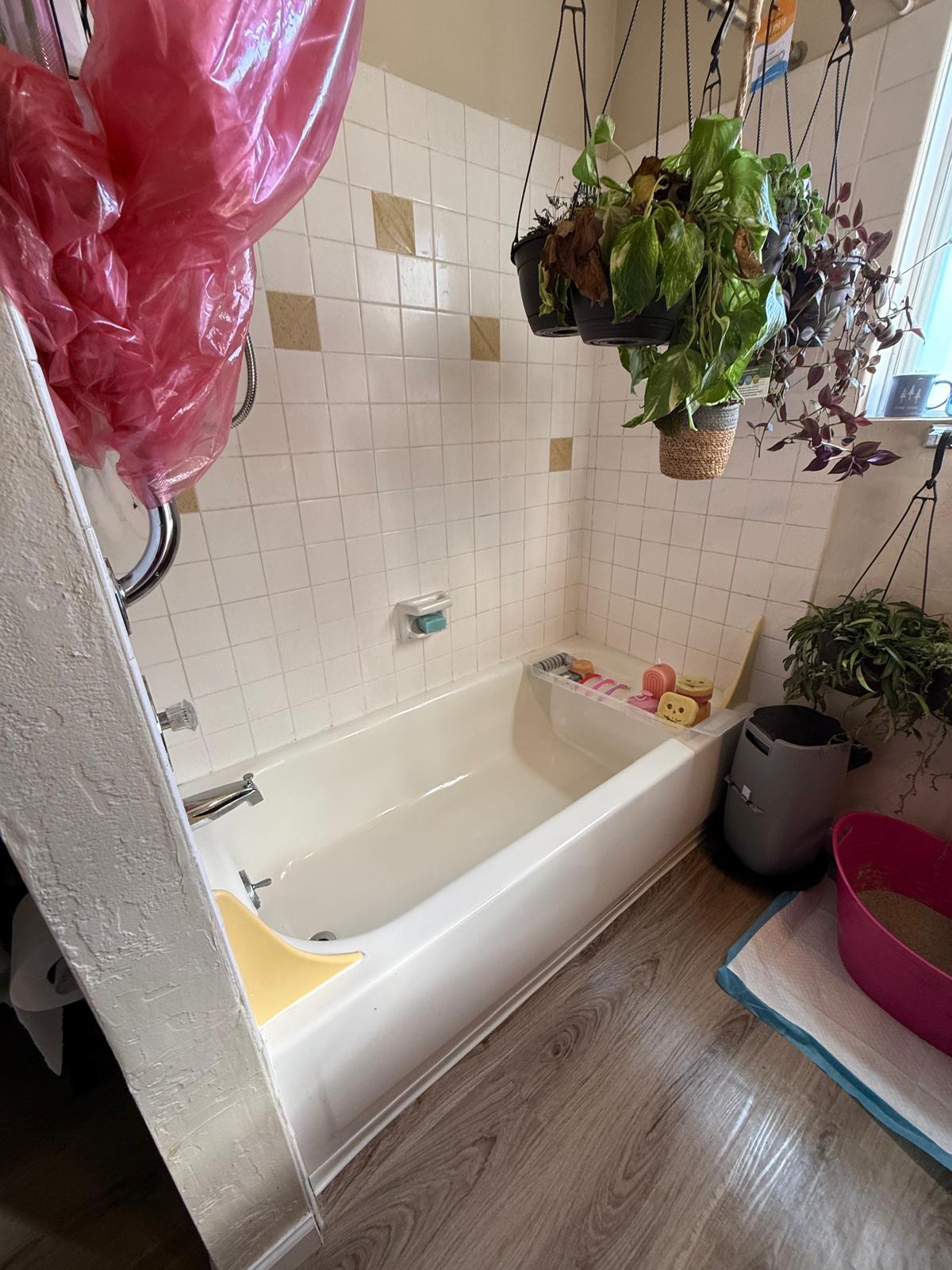 Bathroom tub from a second clean angle